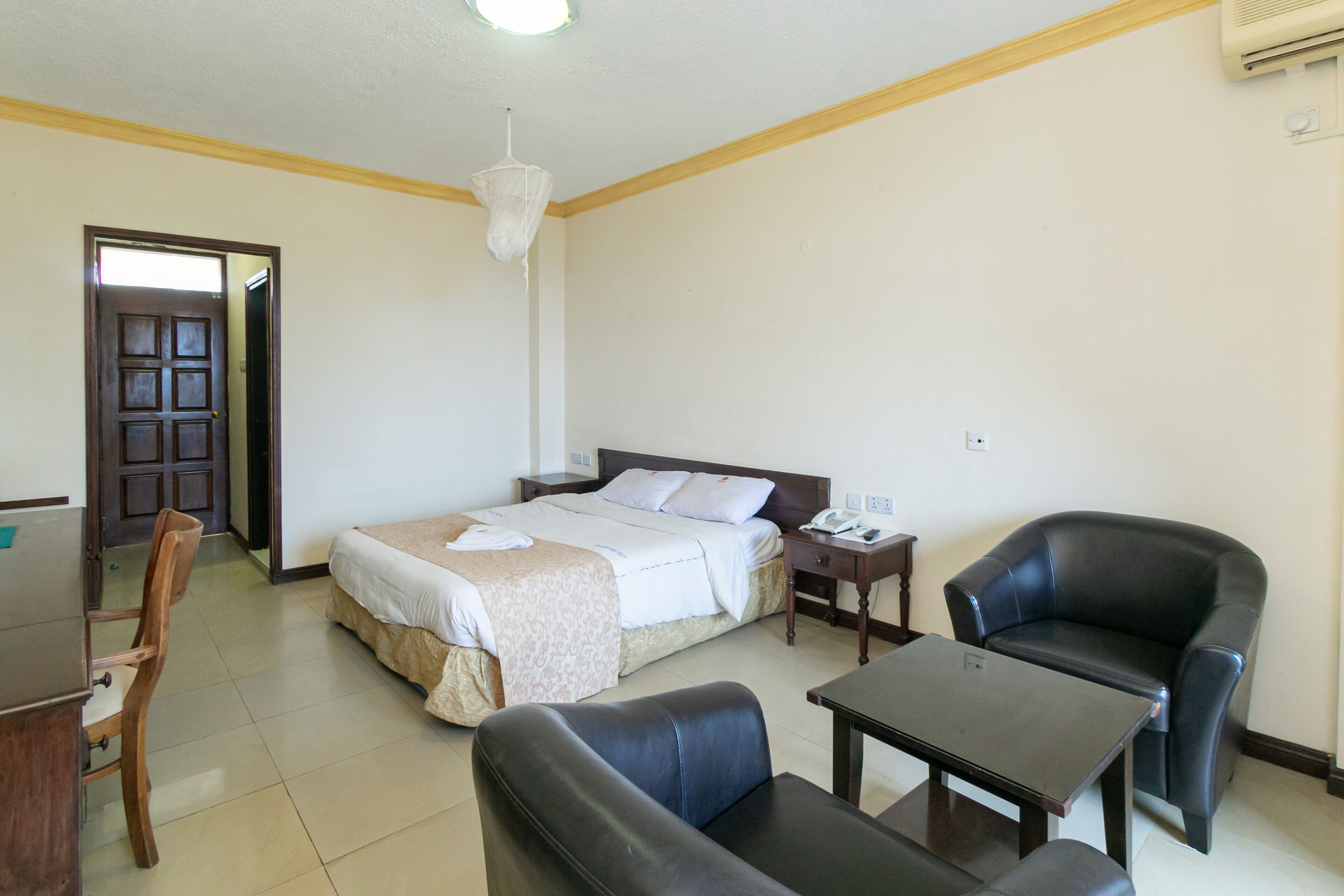 Sunrise Resort Apartments & Spa 4*