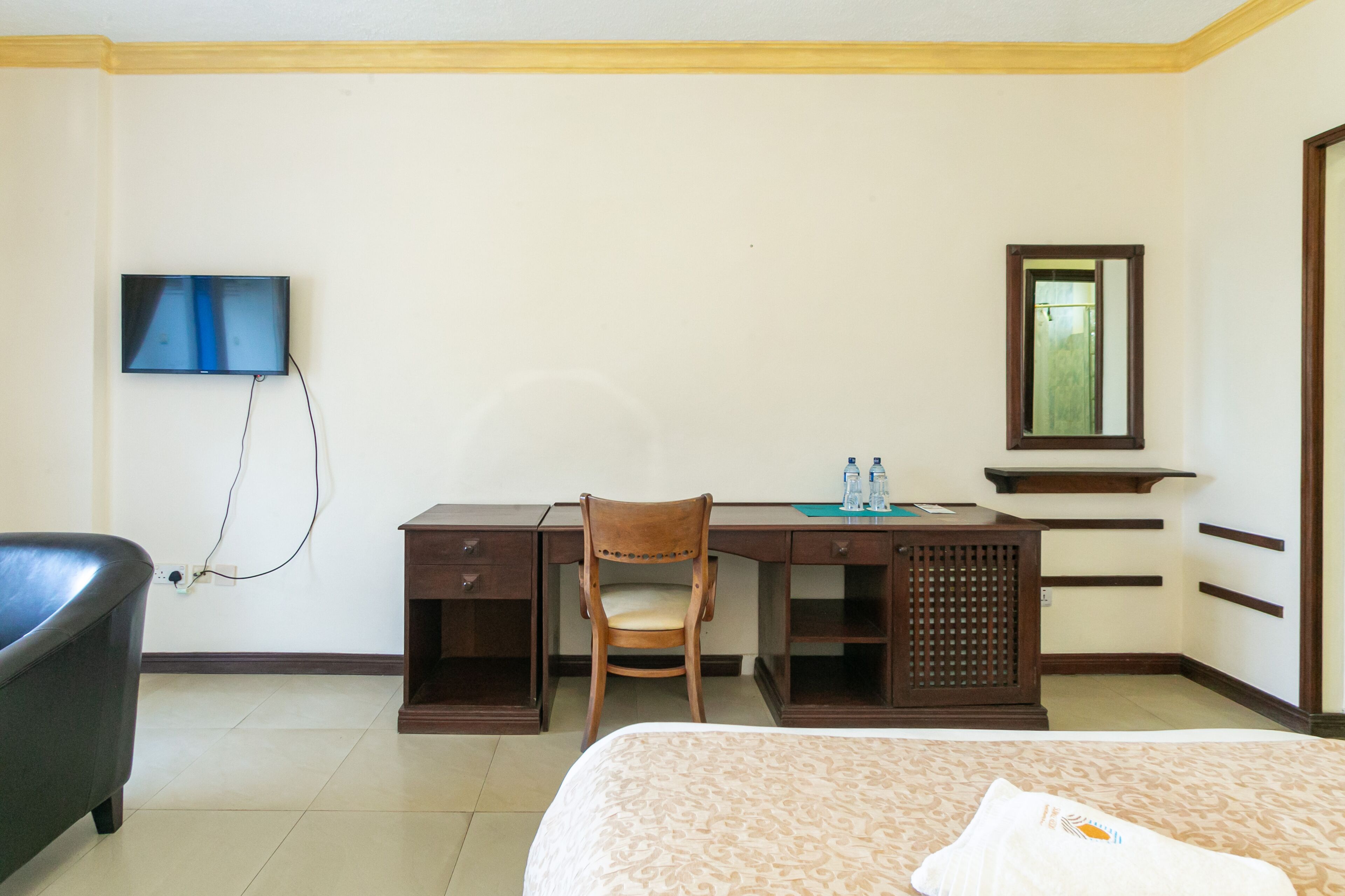 Sunrise Resort Apartments & Spa 4*
