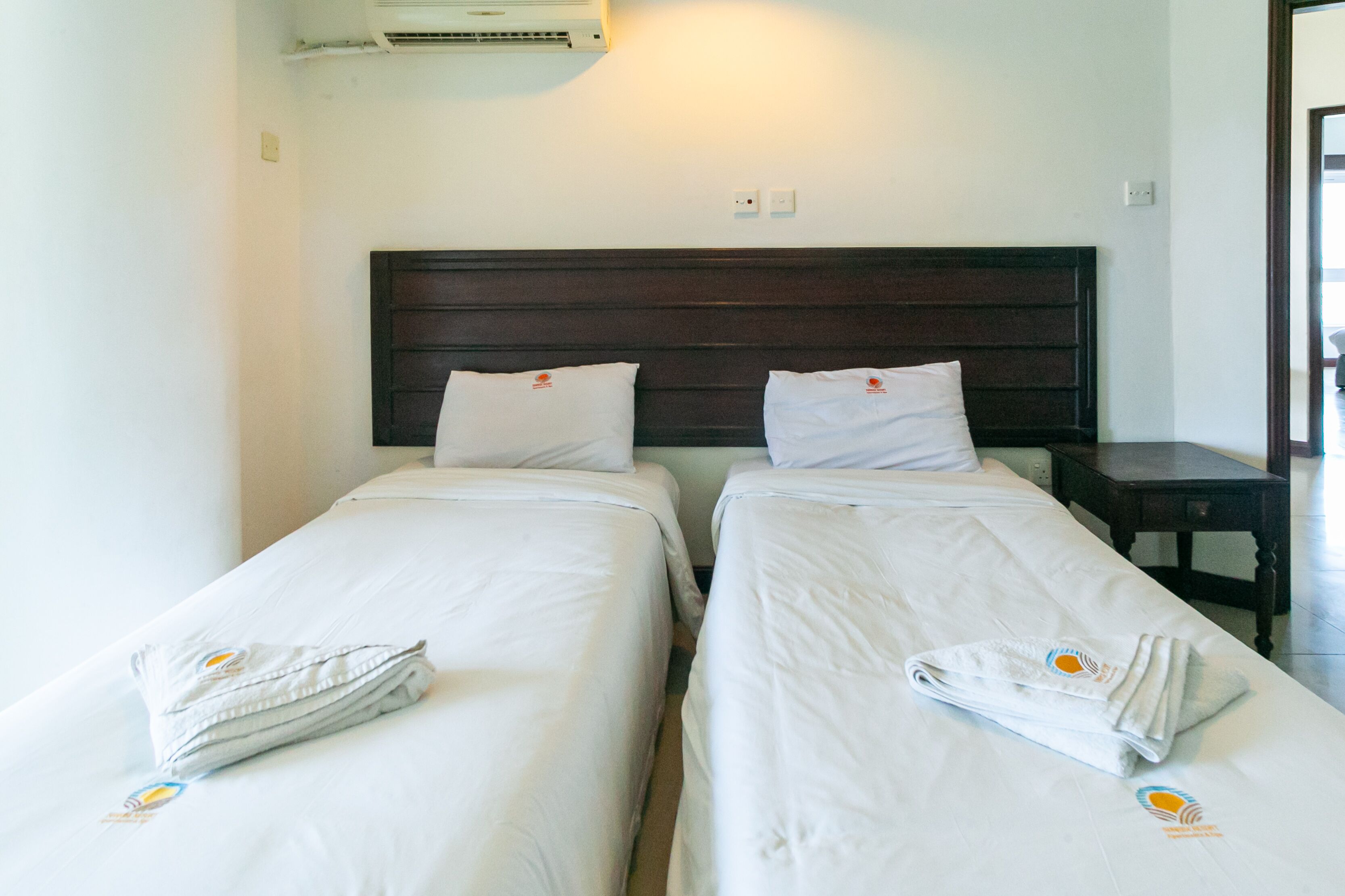 Sunrise Resort Apartments & Spa 4*