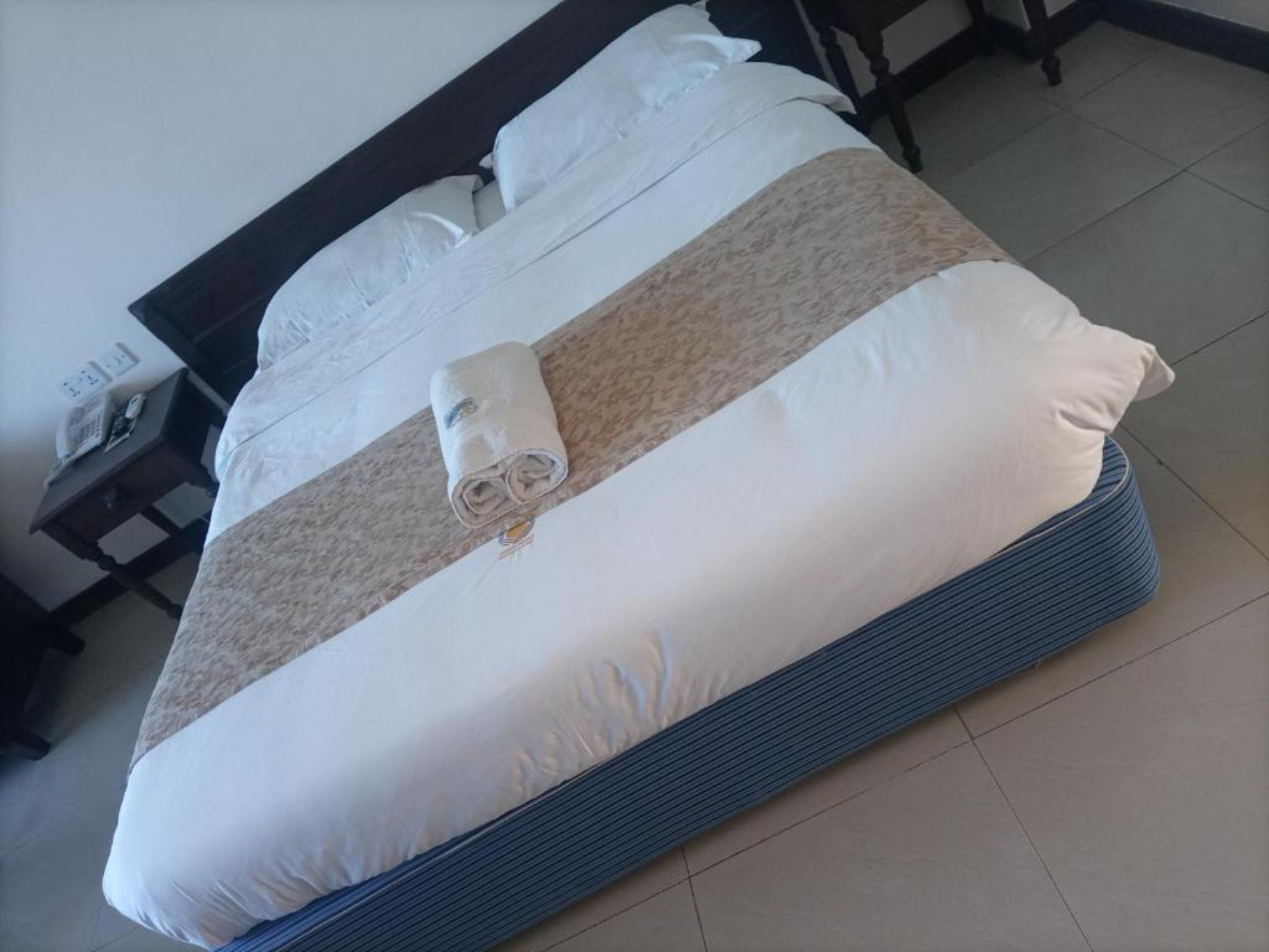Sunrise Resort Apartments & Spa 4*
