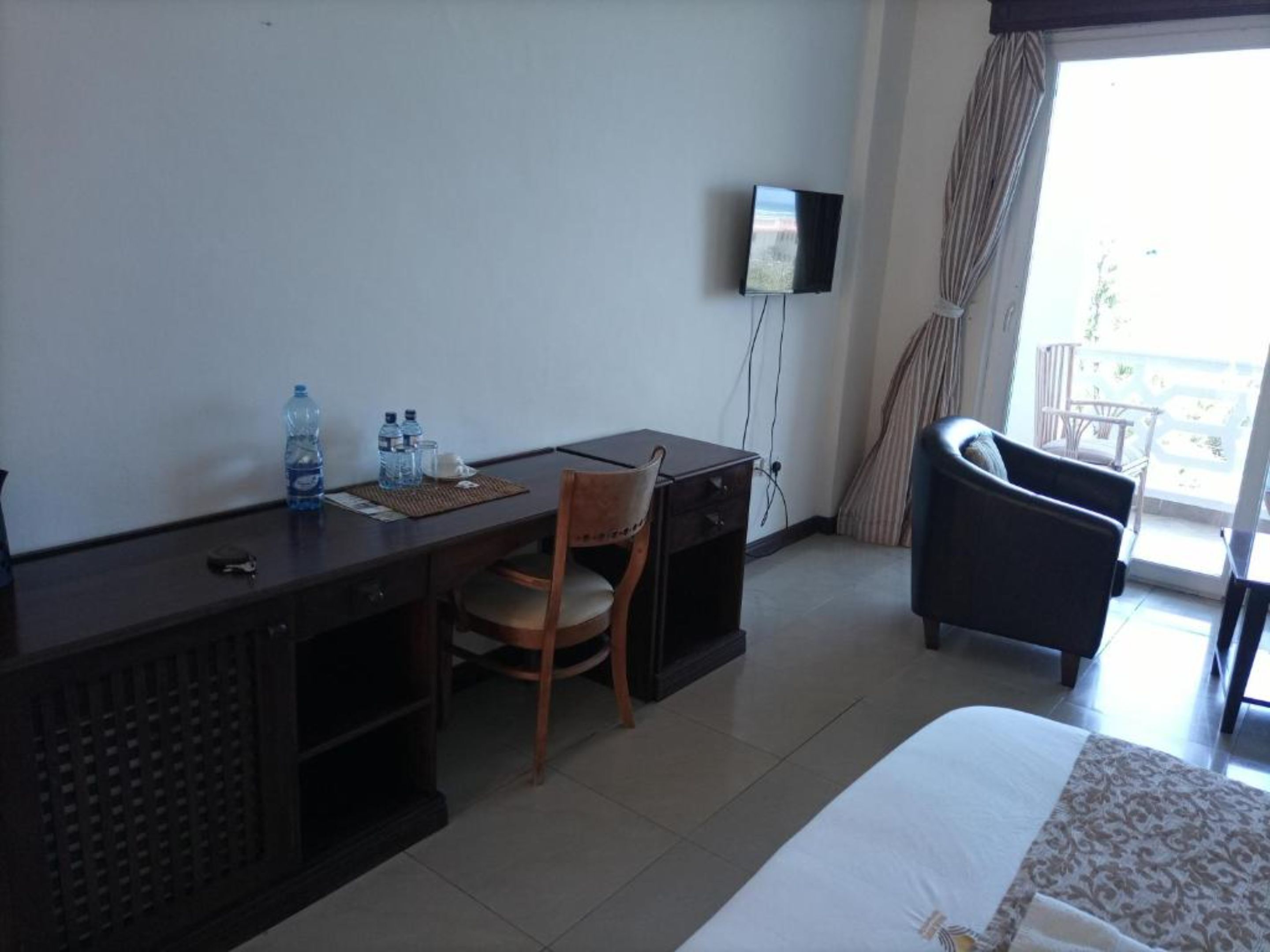 Sunrise Resort Apartments & Spa 4*