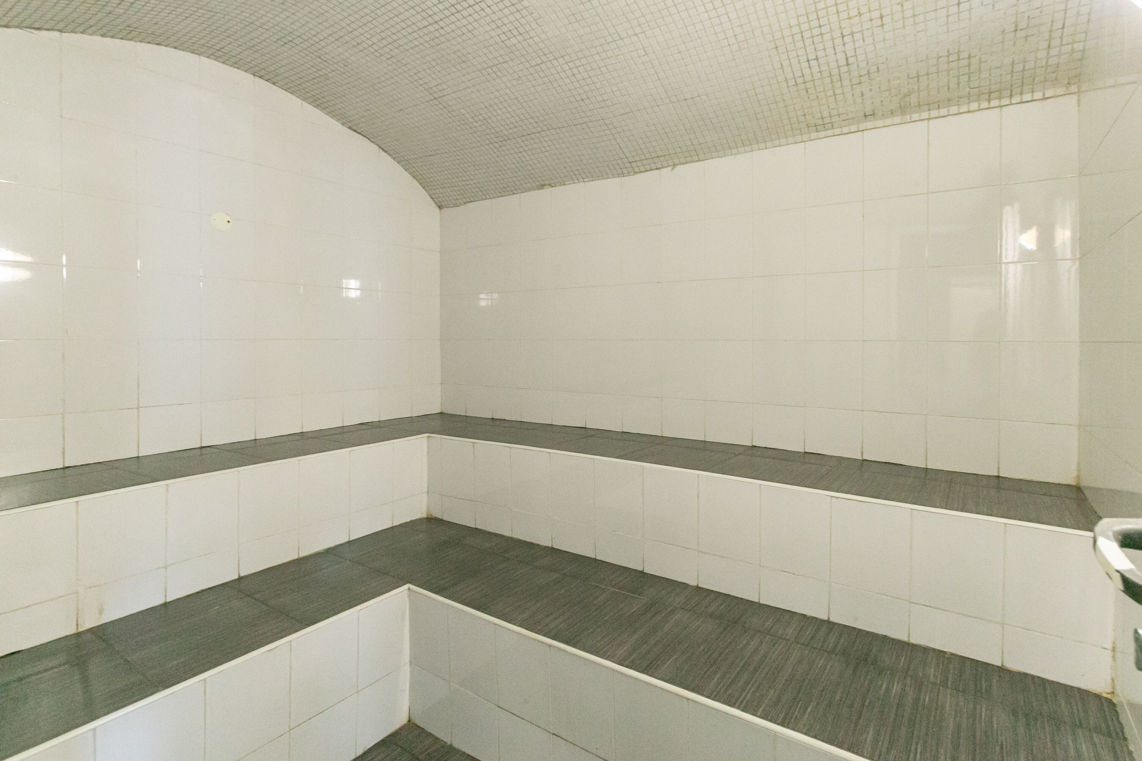Sunrise Resort Apartments & Spa 4*