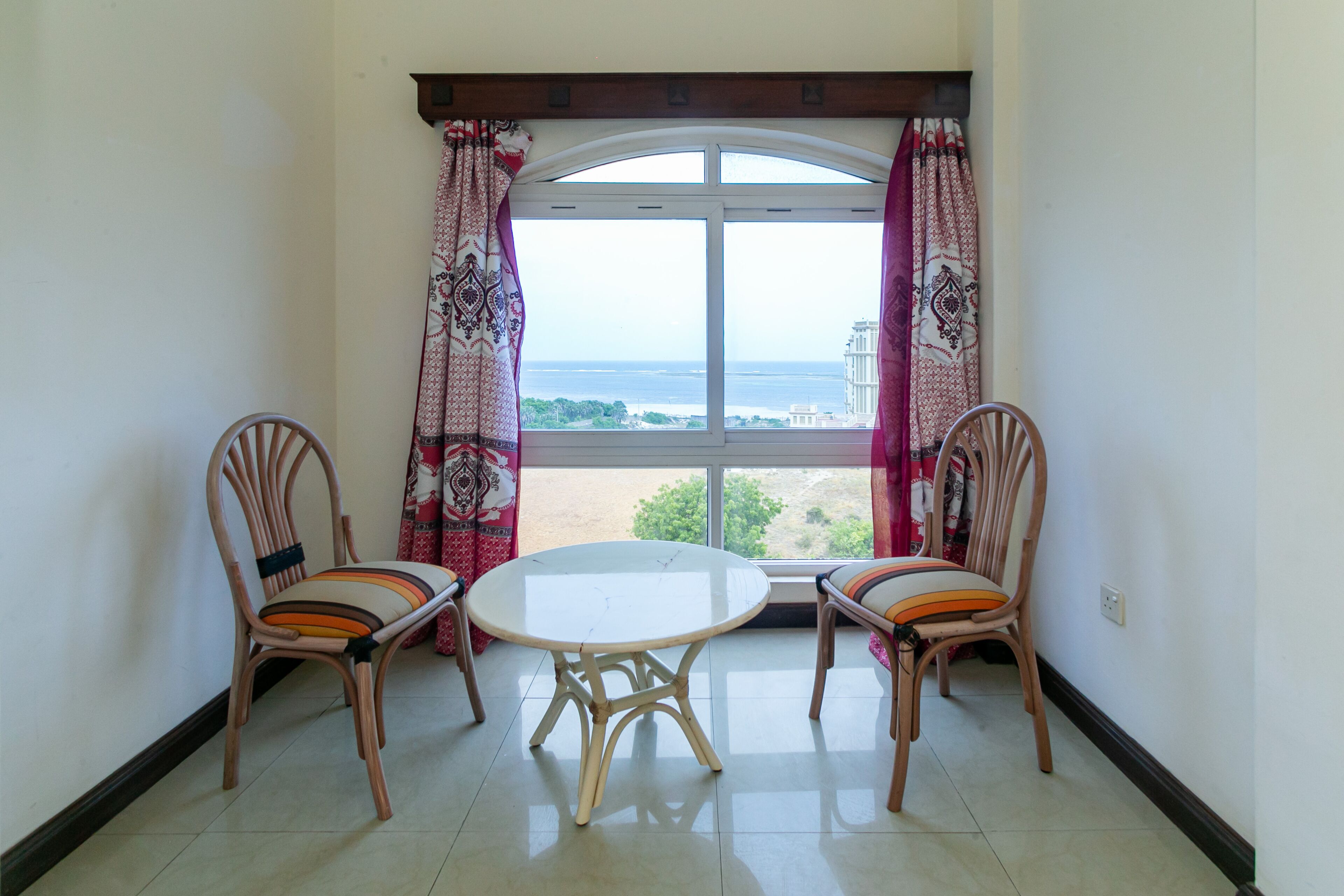 Sunrise Resort Apartments & Spa 4*