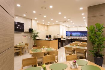 CS AVENUE HOTEL 2*