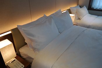 CS AVENUE HOTEL 2*