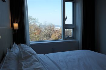 CS AVENUE HOTEL 2*