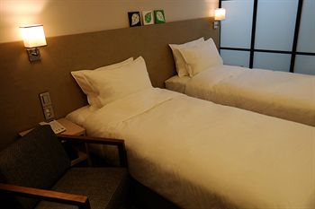 CS AVENUE HOTEL 2*