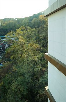 CS AVENUE HOTEL 2*