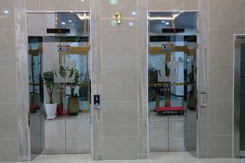 CS AVENUE HOTEL 2*
