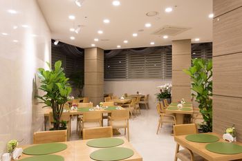 CS AVENUE HOTEL 2*