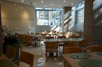 CS AVENUE HOTEL 2*