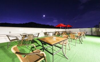 CS AVENUE HOTEL 2*