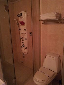 Bali Tourist Hotel 3*
