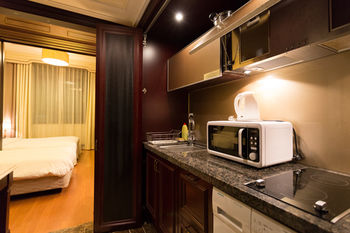 Yeoksam Artnouveau City Hotel and Residence 4*