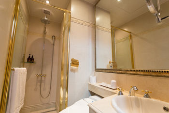 Yeoksam Artnouveau City Hotel and Residence 4*