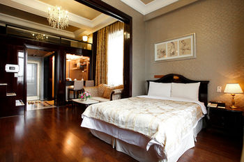 Yeoksam Artnouveau City Hotel and Residence 4*