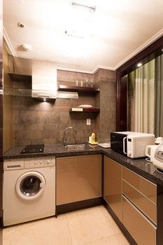 Yeoksam Artnouveau City Hotel and Residence 4*
