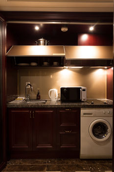 Yeoksam Artnouveau City Hotel and Residence 4*