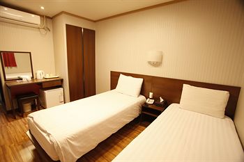Myeongdong Merlin Hotel 3*