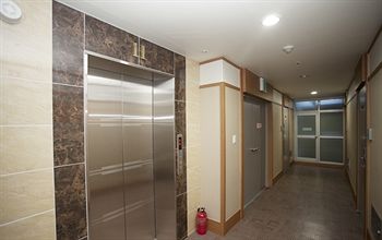 Myeongdong Merlin Hotel 3*