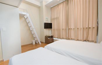 Myeongdong Merlin Hotel 3*