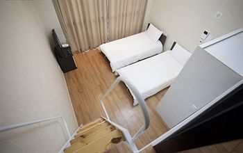 Myeongdong Merlin Hotel 3*