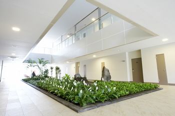 Phoenix Island 4*