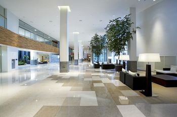 Phoenix Island 4*