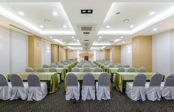 Eco Green Resort 4*