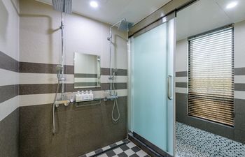 Eco Green Resort 4*