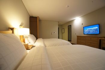 IlleInn Hotel 3*