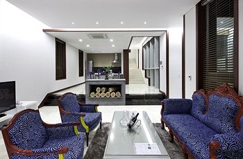 Boutique Villa De Aewol 4*