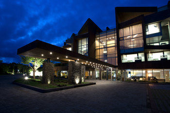 Bayhill Pool & Villa 5*