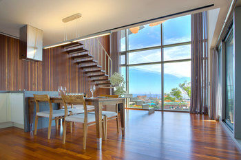 Bayhill Pool & Villa 5*
