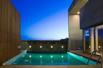 Bayhill Pool & Villa 5*