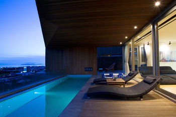 Bayhill Pool & Villa 5*
