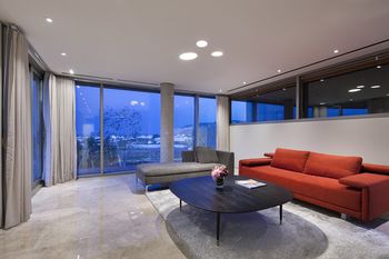 Bayhill Pool & Villa 5*