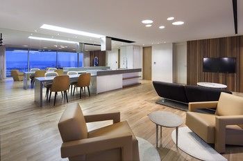 Bayhill Pool & Villa 5*