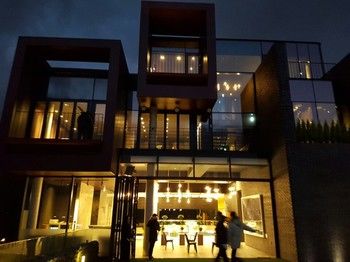 Bayhill Pool & Villa 5*