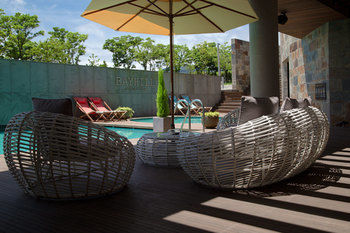 Bayhill Pool & Villa 5*