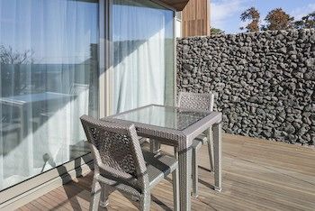 Bayhill Pool & Villa 5*
