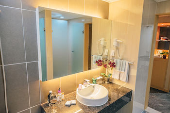 AVA Hotel Jeju Hamdeok 3*