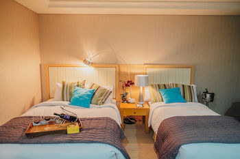 AVA Hotel Jeju Hamdeok 3*