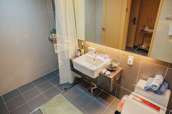 AVA Hotel Jeju Hamdeok 3*