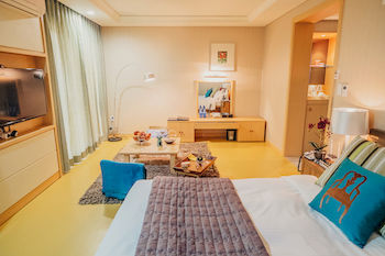 AVA Hotel Jeju Hamdeok 3*