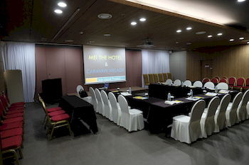 AVA Hotel Jeju Hamdeok 3*