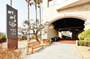 Sono Belle Jeju(ex:Daemyung Resort Jeju) 3*