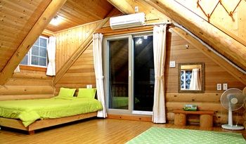 Jeju Jungmun Log Pension & Resort 2*