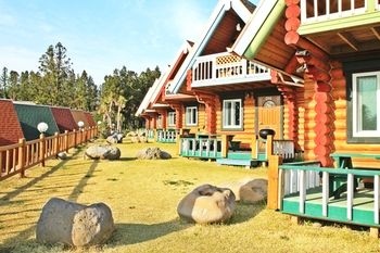 Jeju Jungmun Log Pension & Resort 2*