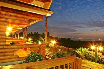 Jeju Jungmun Log Pension & Resort 2*